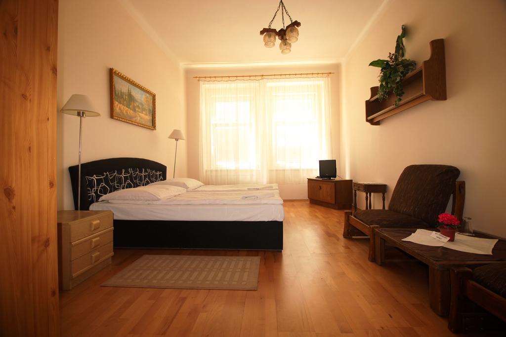 Pension Berg Praga Habitación foto